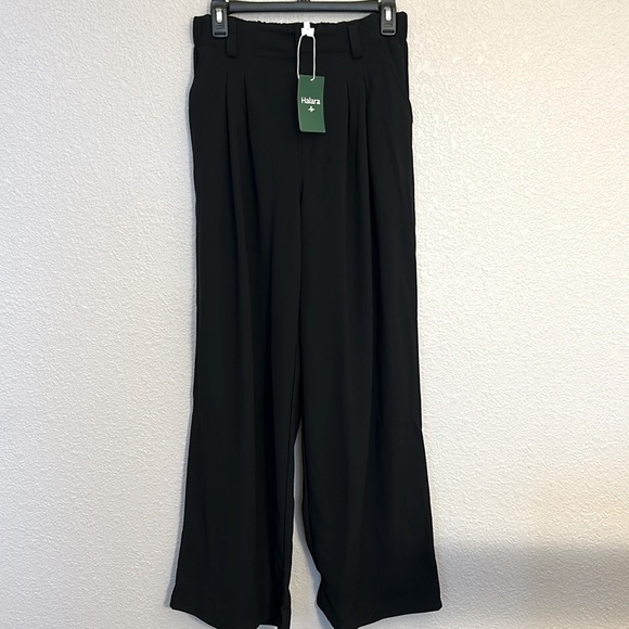 HALARA Pants - Women’s black Halara flex high waisted waffle wide pants size medium tall.